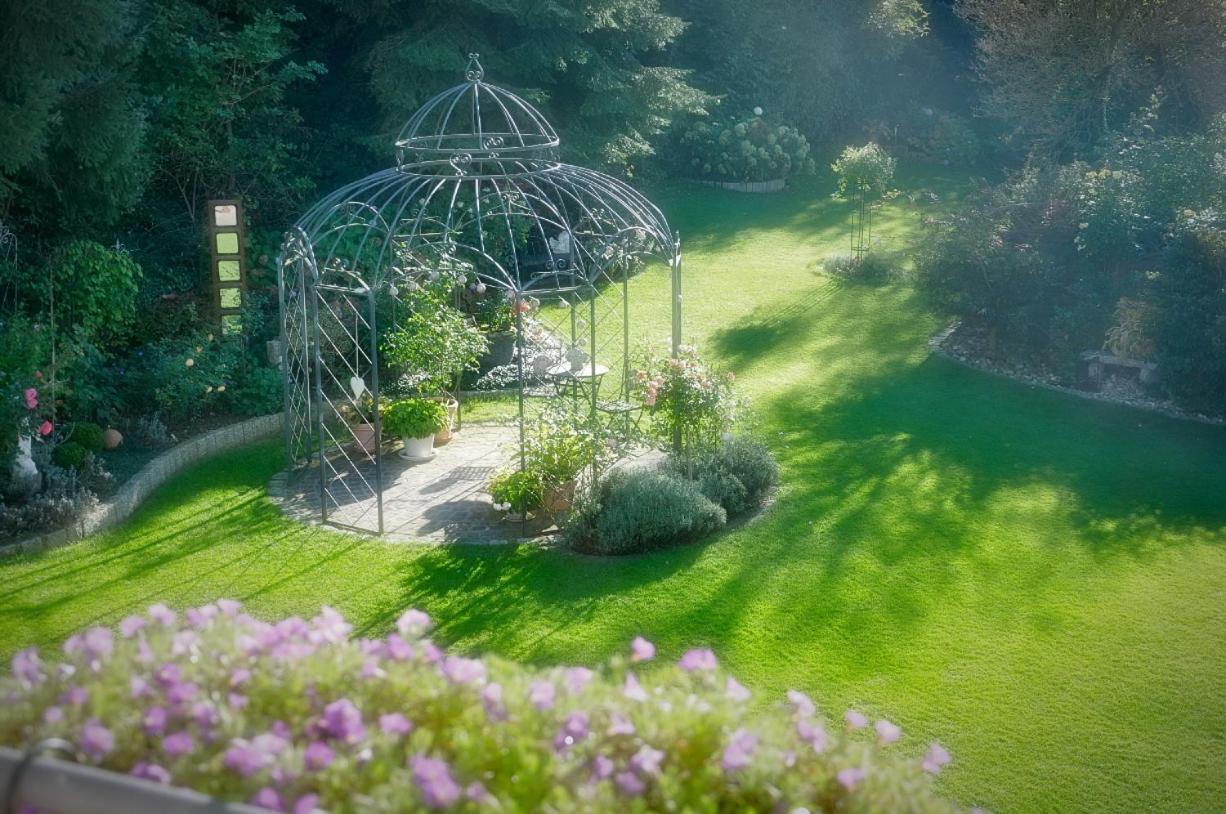 Ferienwohnung Im Rosengarten Ebenweiler Екстериор снимка
