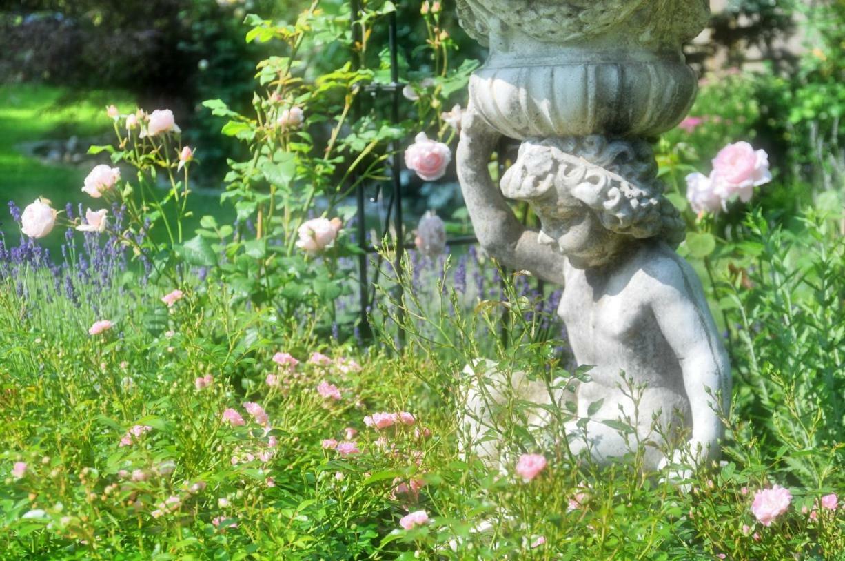 Ferienwohnung Im Rosengarten Ebenweiler Екстериор снимка